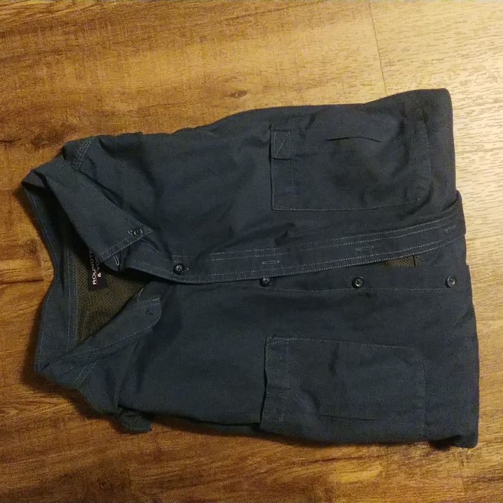 Dark blue long sleeve with vent in back